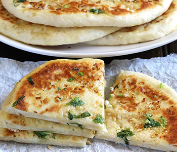 garlic cheese naan